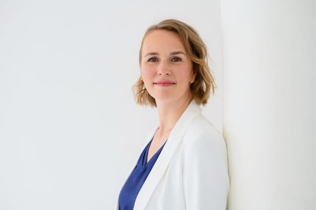 Dr. med. Lisa-Maria Wallwiener, Fachärztin für Gynäkologie und Geburtshilfe mit Schwerpunkt gynäkologische Endokrinologie und Sexualmedizin